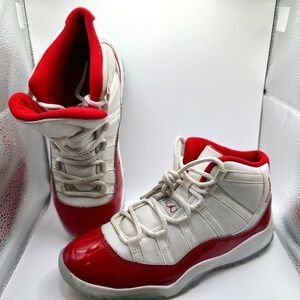 AIR JORDAN 11 Retro Cherry (2022) Kid's Shoes size 3Y